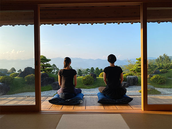 絶景を見ながら座禅